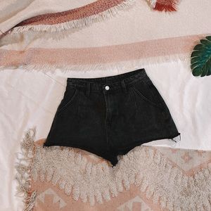 Wide leg black pleated jean shorts